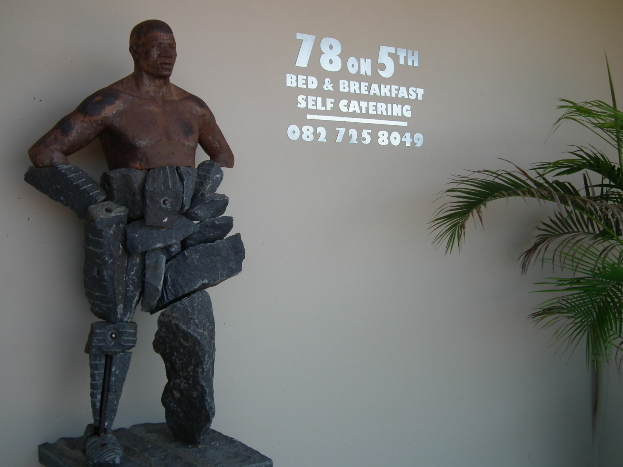78On5Th In Hermanus Kültér fotó
